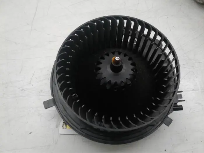 Heating and ventilation fan motor Volkswagen Golf 12-