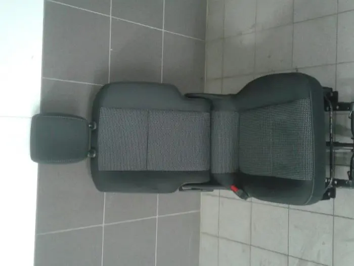 Seat, left Opel Zafira C