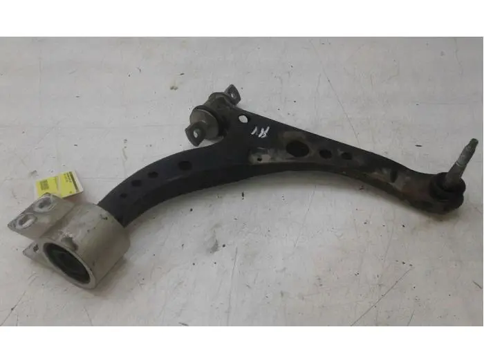 Front wishbone, right Opel Astra