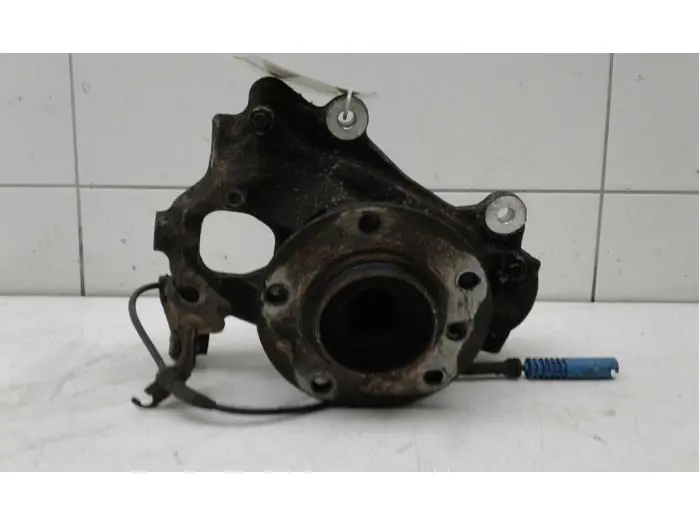 Knuckle, front right BMW 6-Serie