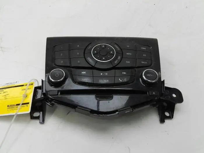 Radio control panel Chevrolet Cruze