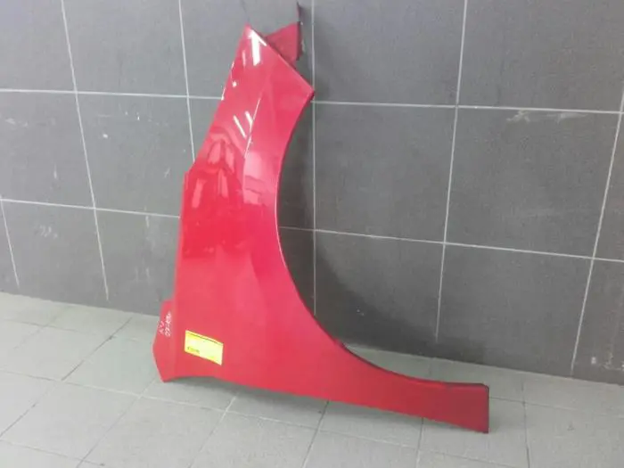 Front wing, right Peugeot 207