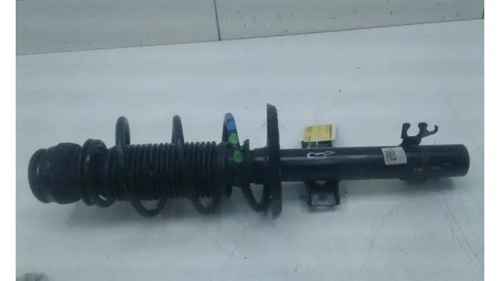 Front shock absorber rod, right Volkswagen UP