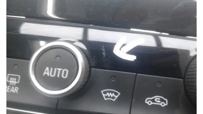 Heater control panel Opel Grandland X