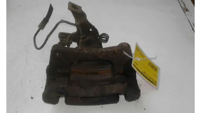 Rear brake calliper, right Opel Movano
