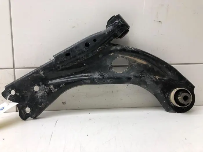 Front wishbone, right Peugeot Rifter
