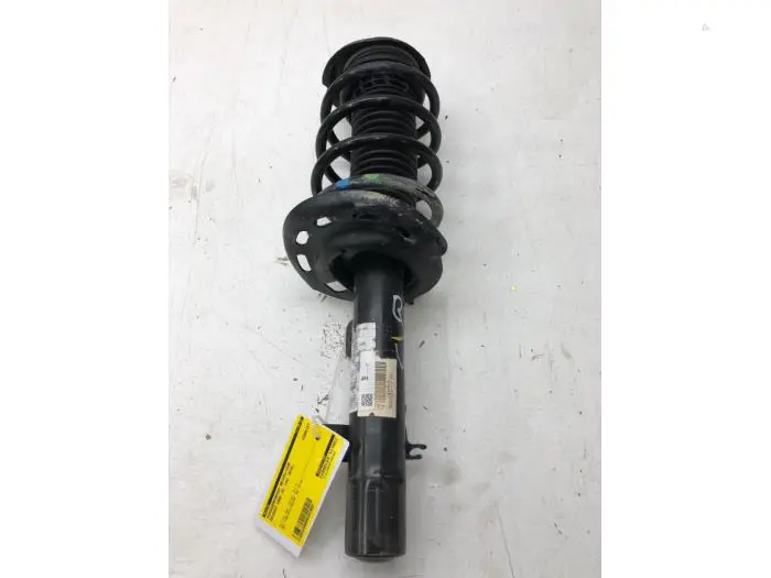 Front shock absorber rod, right Peugeot 2008