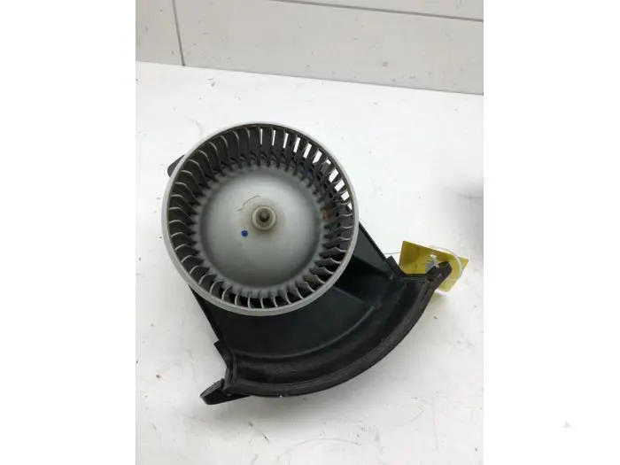 Heating and ventilation fan motor Renault Master
