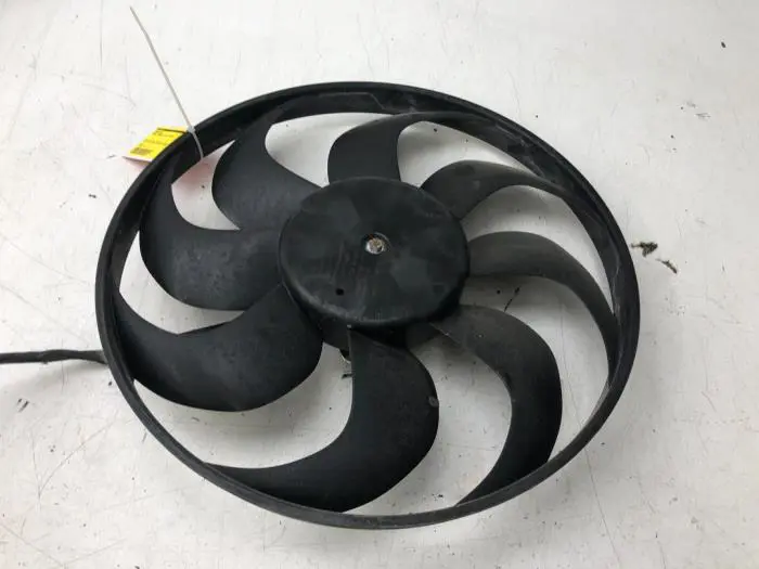Cooling fans Opel Combo