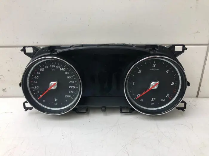 Odometer KM Mercedes E-Klasse