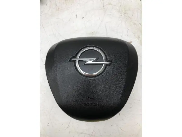 Left airbag (steering wheel) Opel Zafira C