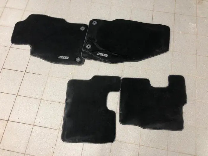 Set of mats Opel Corsa