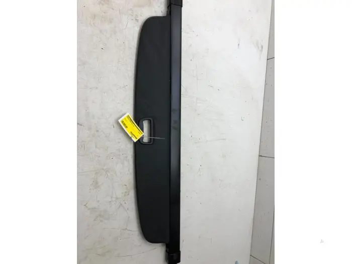 Luggage compartment cover Chevrolet Cruze
