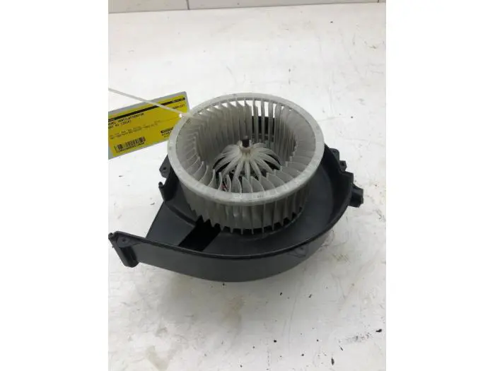 Heating and ventilation fan motor Audi A1