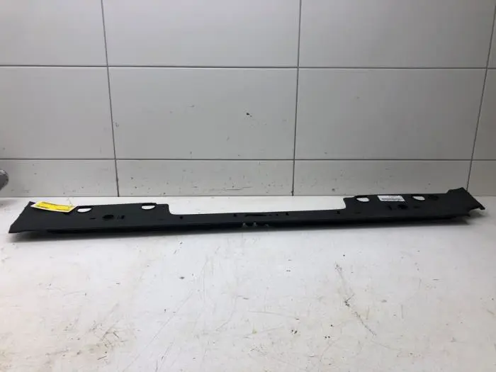 Floor panel load area Mercedes EQV