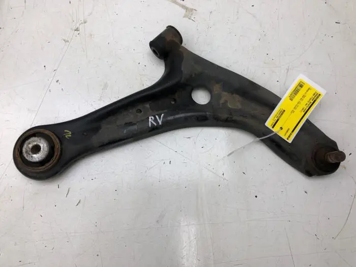 Front wishbone, right Ford Fiesta