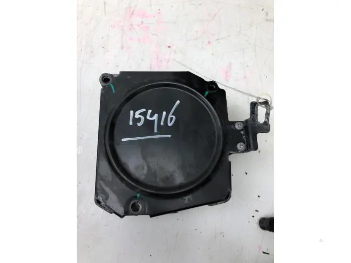 Start/stop capacitor Lynk & Co 01
