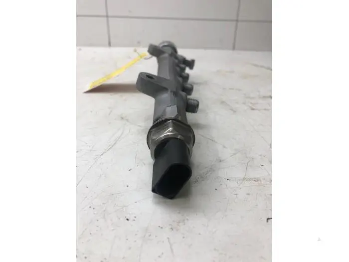 Fuel injector nozzle Mercedes Sprinter