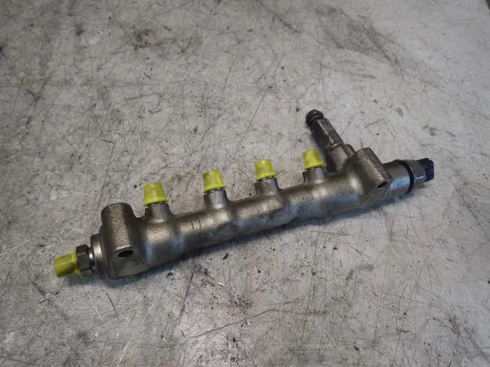 Injector housing Opel Astra