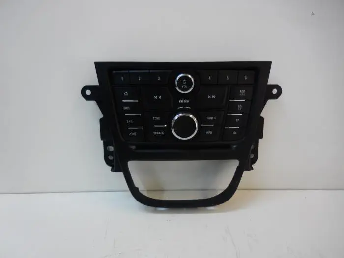 Radio control panel Opel Mokka