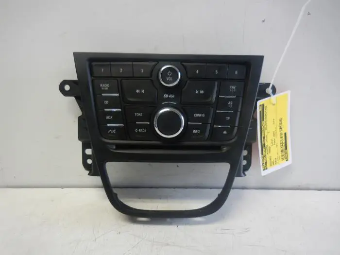 Radio control panel Opel Mokka