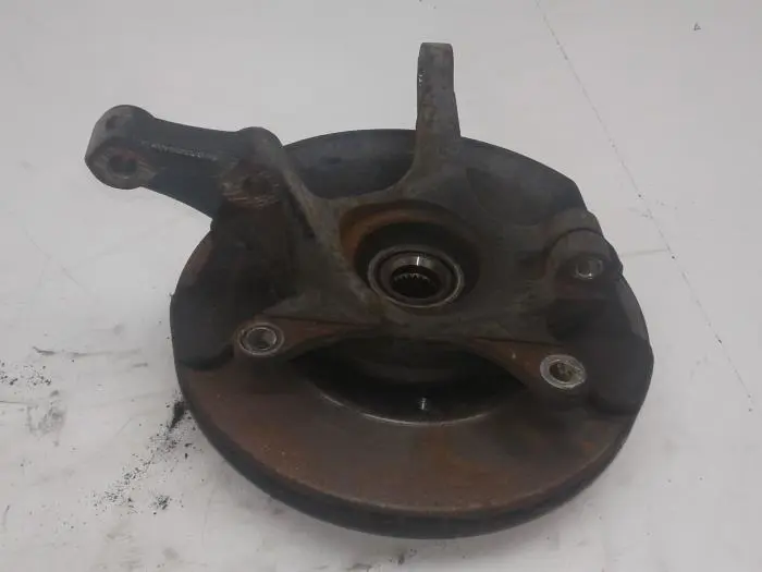 Knuckle, front right Opel Agila