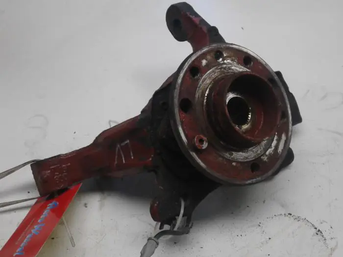Knuckle, front left Opel Zafira B